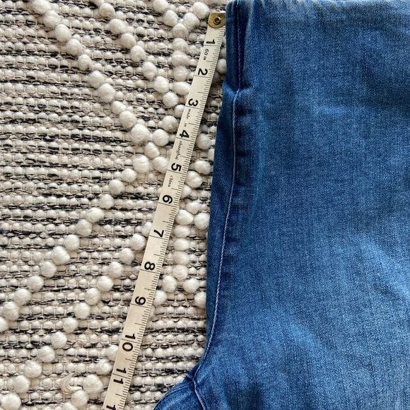 Soft Surroundings stretch pullon blue jeans distressed faded - Picture 16 of 16